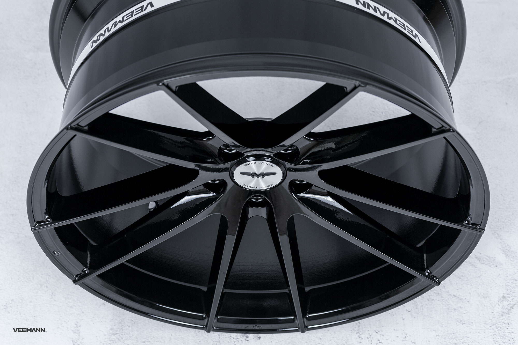 V-FS25 Gloss Black