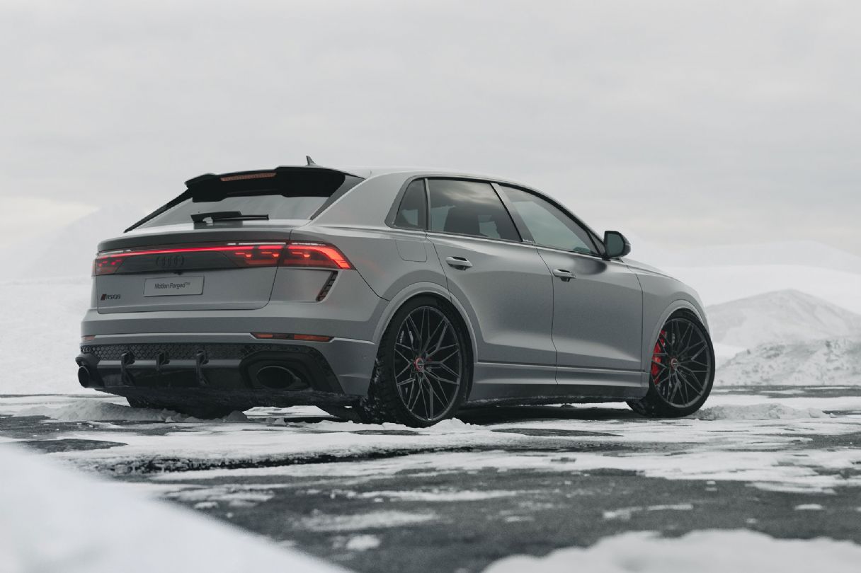 Audi RSQ8